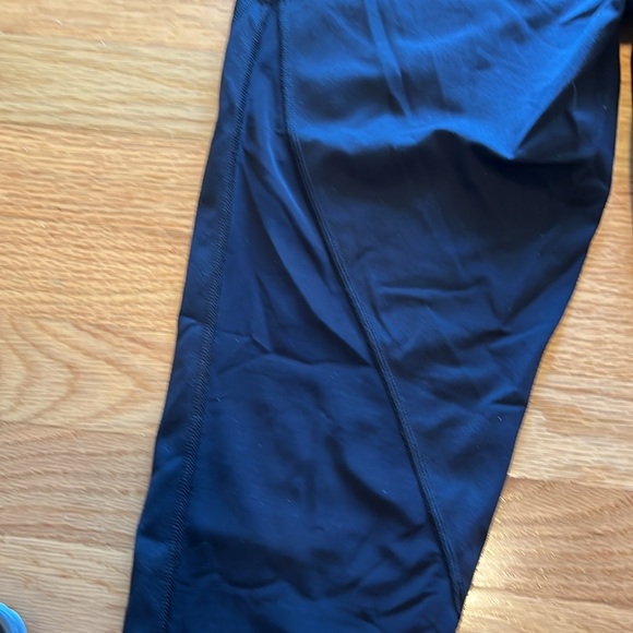 Titika Heart Mesh legging size 10 like new - Picture 7 of 16